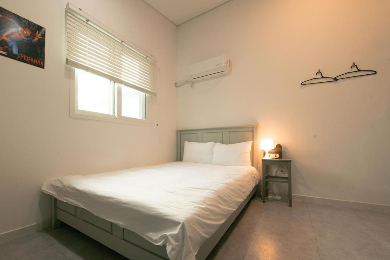 Incheon Airport Yj Guesthouse Bagian luar foto