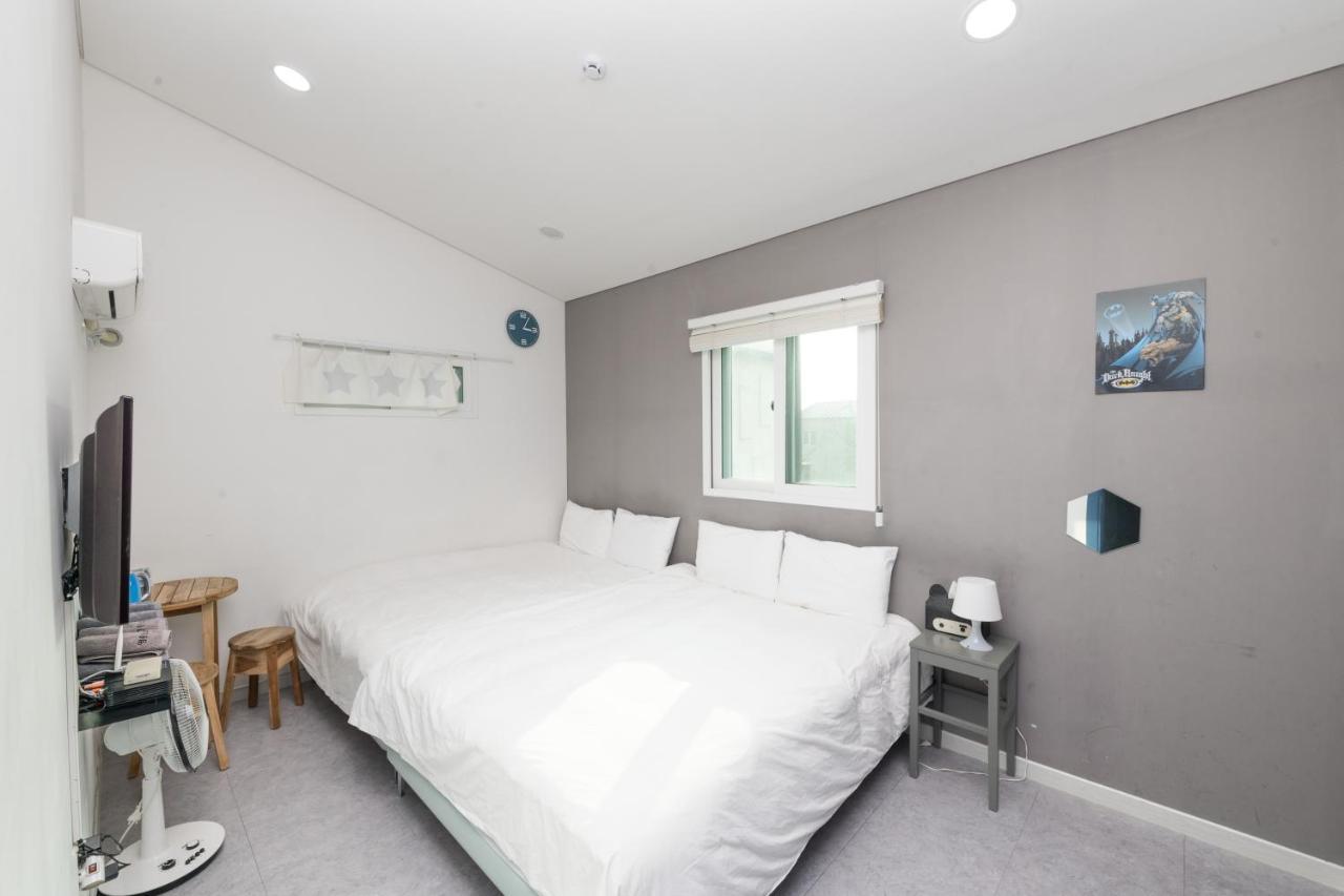 Incheon Airport Yj Guesthouse Bagian luar foto